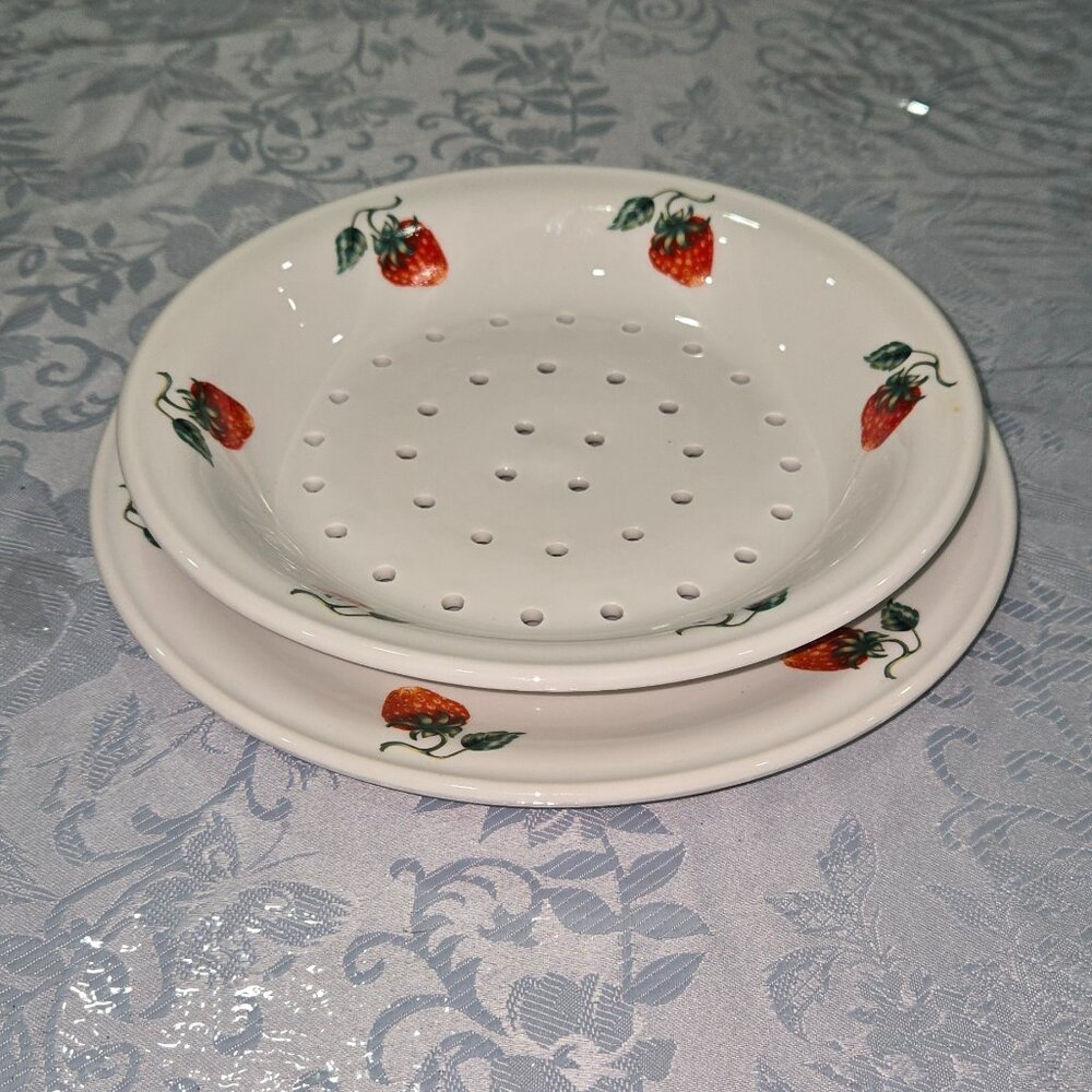 Vintage French Apilco Porcelain Strawberry Fruit Colander and Under Plate Set